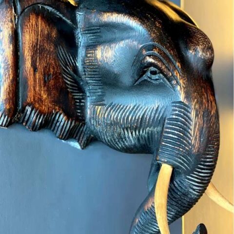 Wall art in the Thai Mangonui
